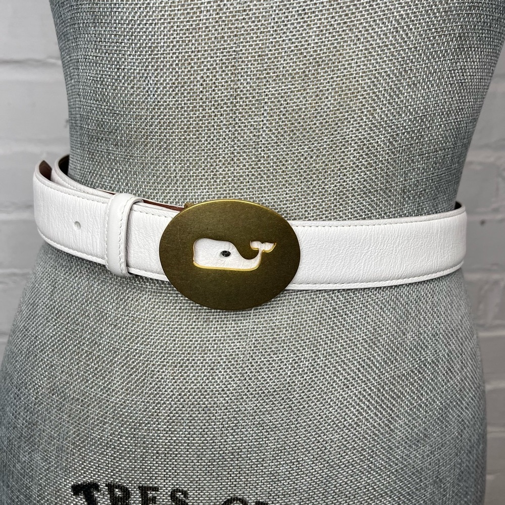Vineyard Vines Womens White Leather Belt with Brass Color Whale Logo Buckle Sz M